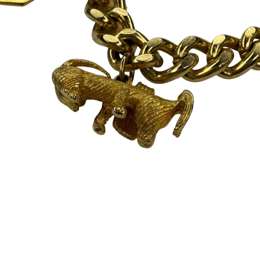 N/A vintage charm